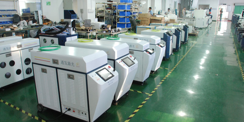 通發激光TFL-80PF<a href='http://m.335810.com/product/2.htm' class='text_a'>光纖<a href='http://m.335810.com' class='text_a'>激光焊接機</a></a>